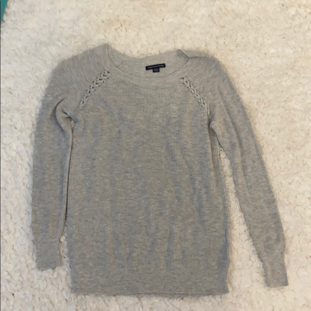 American eagle grey sweater